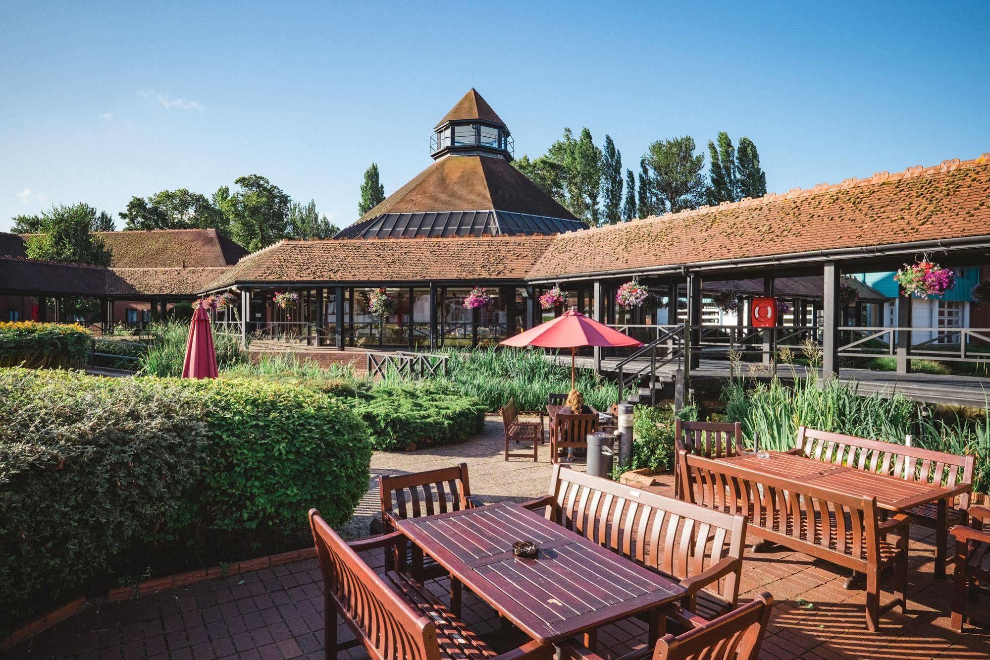 Hotel Cim Business Centre Maidenhead Zewnętrze zdjęcie